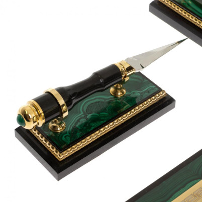 Письменный набор "Георгий Победоносец" из малахита Златоуст