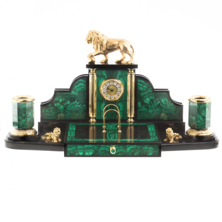 Письменный прибор из малахита "Лев с шаром"