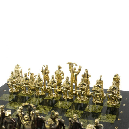 Шахматы настольные "Нефтяники" 44х44 см змеевик